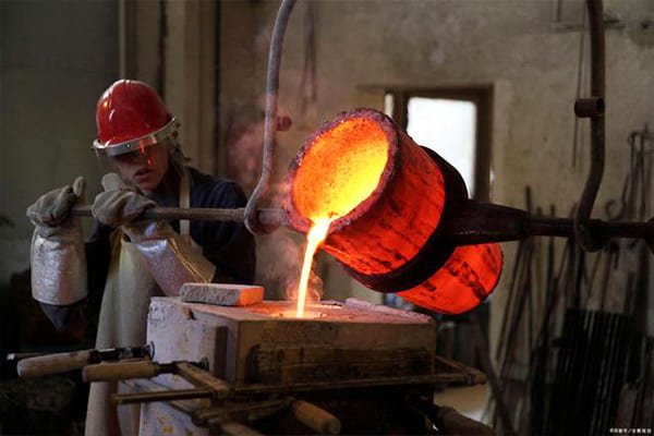 Casting Decisions & Fun Facts Behind Hollywoods Boldest Movie Choices